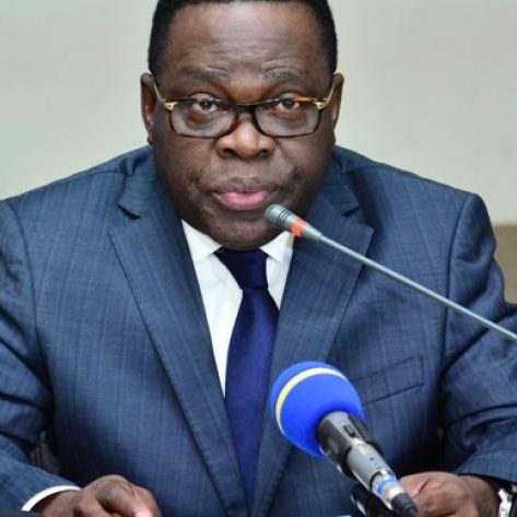Portrait de Professeur Onesime KUKATULA — CCMESD